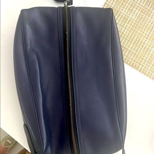 Coach Men's Navy Leather Dopp Kit lined in shearling